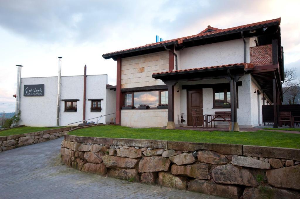 Posada El Abuelo De La Cachava Gajano Exterior foto